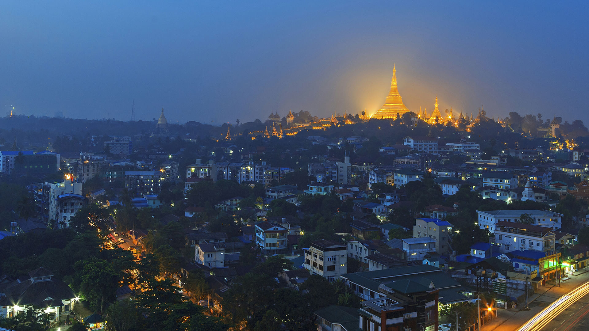 PPYGN_Shwedagon_Pagoda.jpg