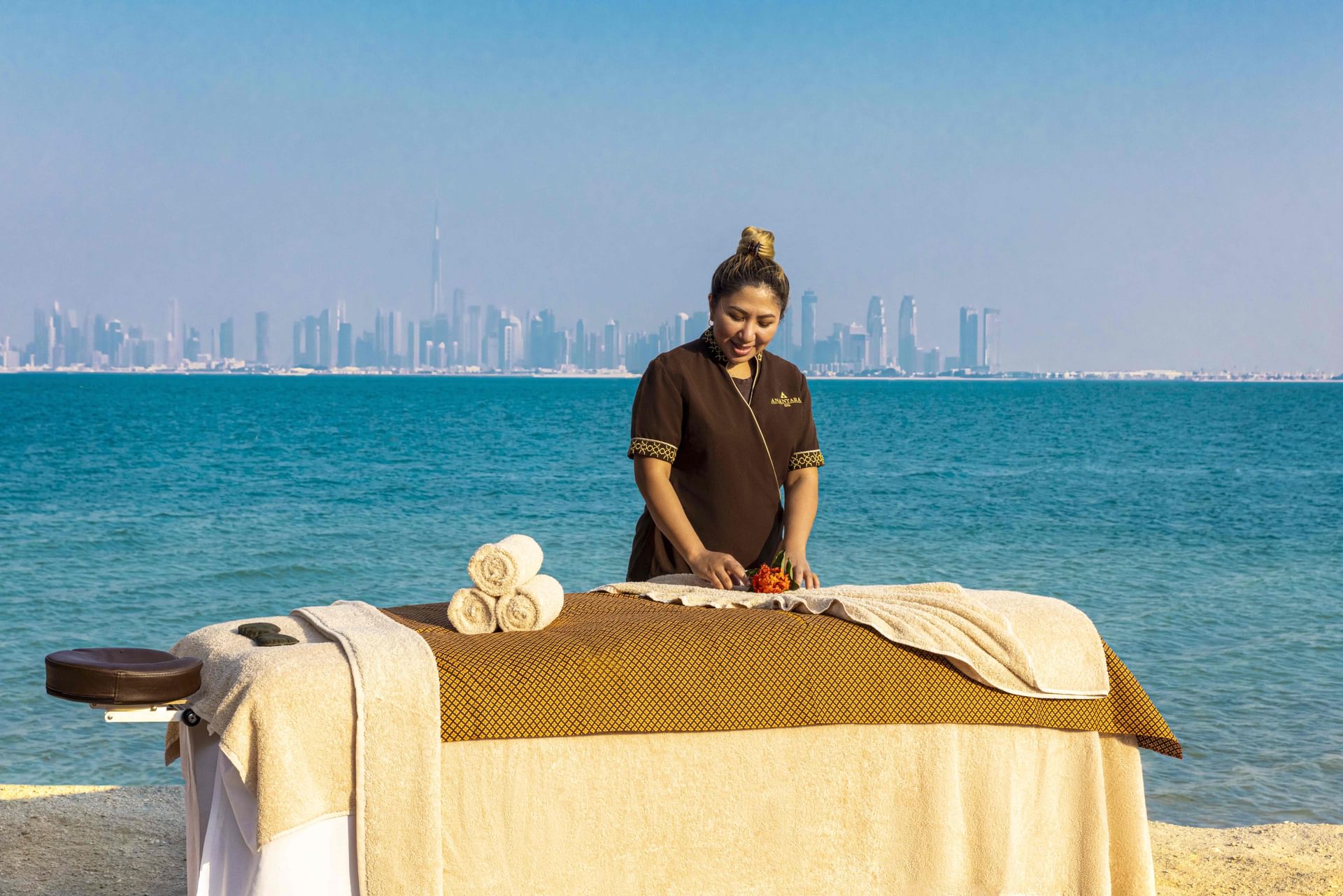 Anantara_World_Islands_Dubai_Spa_Outdoor_Spa_Cabana.jpeg