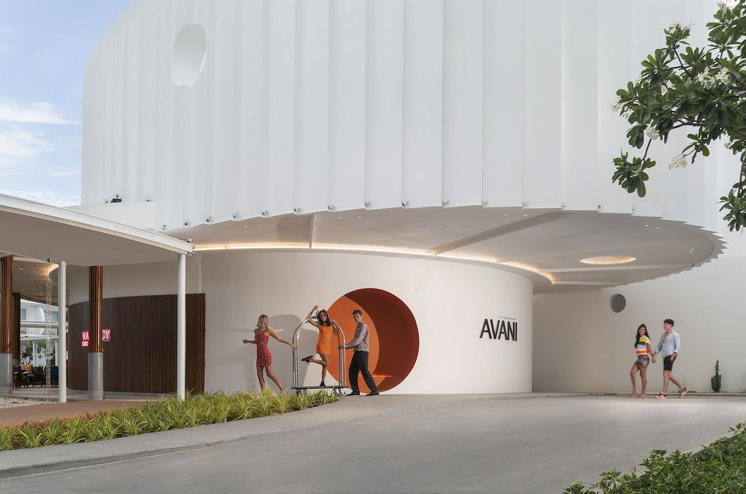 Avani_Chaweng_Samui_Hotel_Entrance.jpg