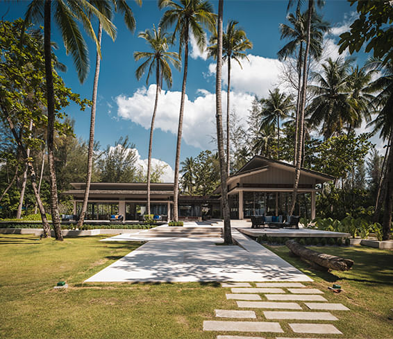 Avani+-Khao-Lak-Resort.jpg
